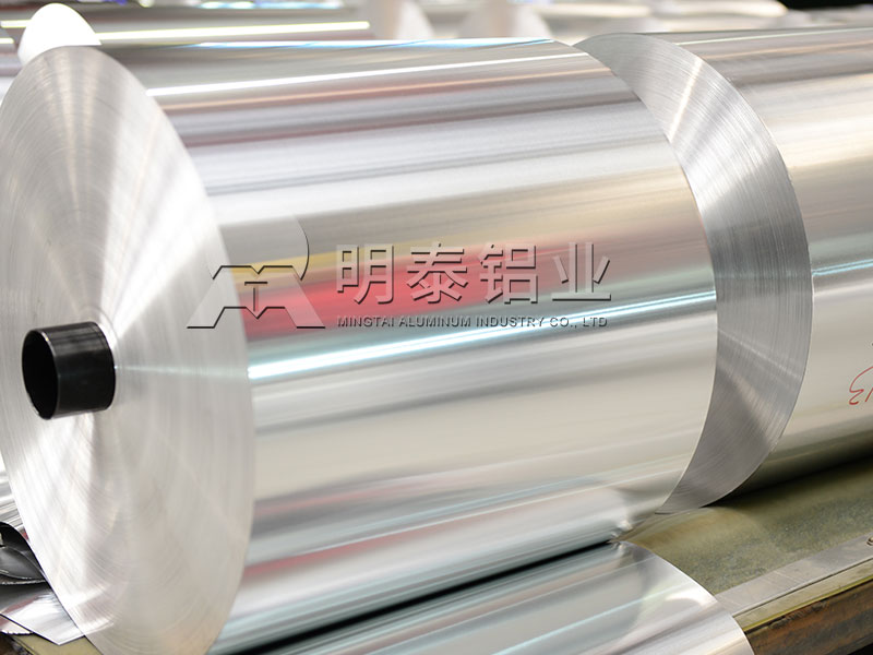 大型鋁箔廠家-燒烤用8011鋁箔1噸加工費(fèi)多少錢(qián)？